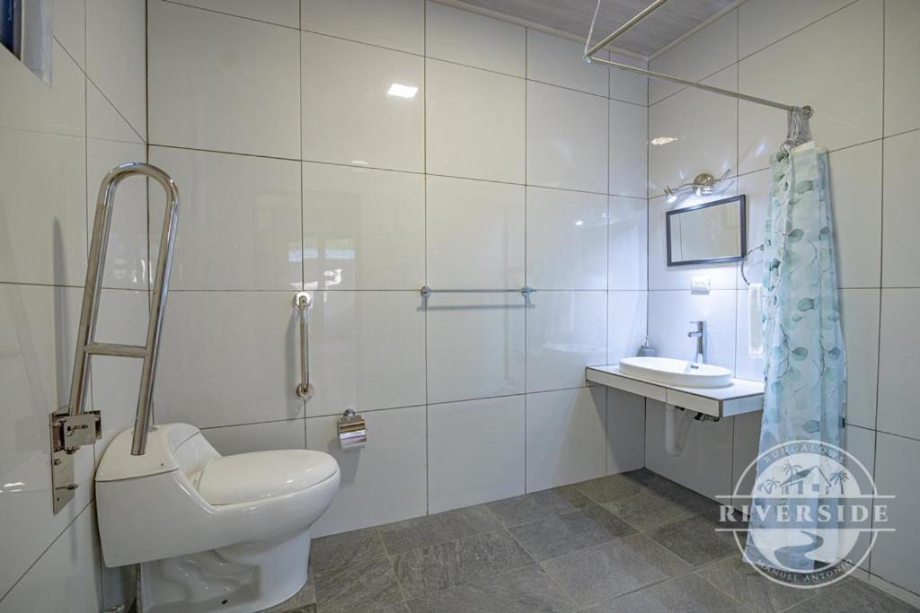 Riverside Villas 曼努埃尔安东尼奥 外观 照片