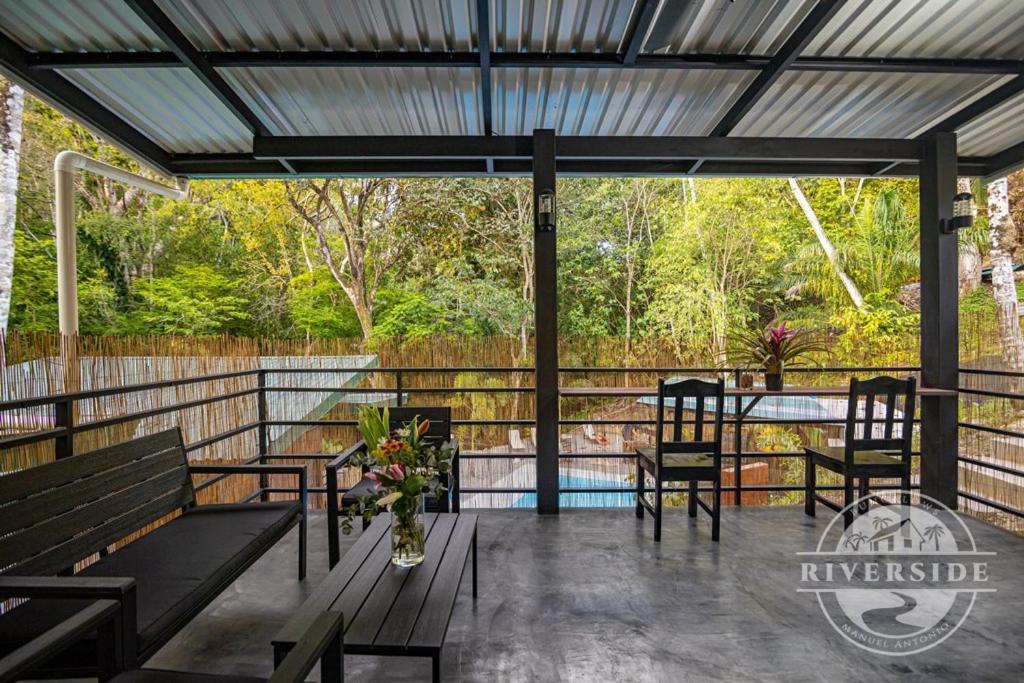 Riverside Villas 曼努埃尔安东尼奥 外观 照片